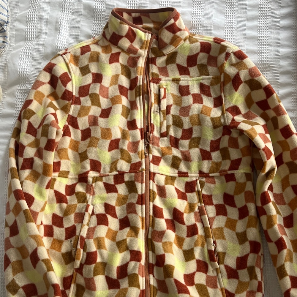 Geometric Patterned Fleece Jacket- Levitate New England